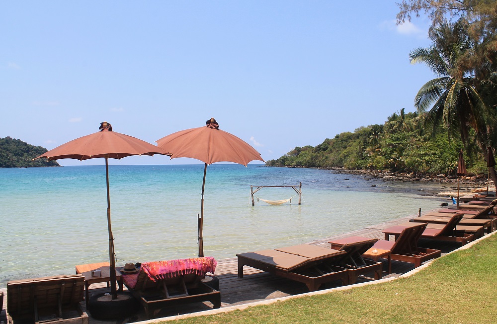 Koh Kood Resort Bang Bao Bay Thailand Review - Outdoor Area
