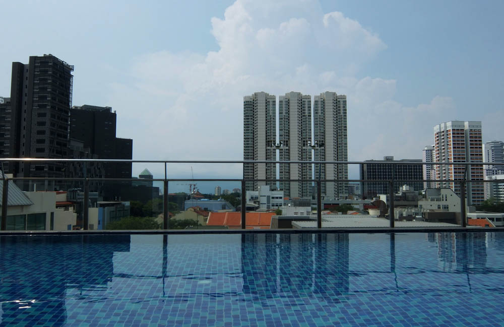 Parc Sovereign Hotel - Tyrwhitt - Mid Range Hotel in Singapore - Review - Pool Area