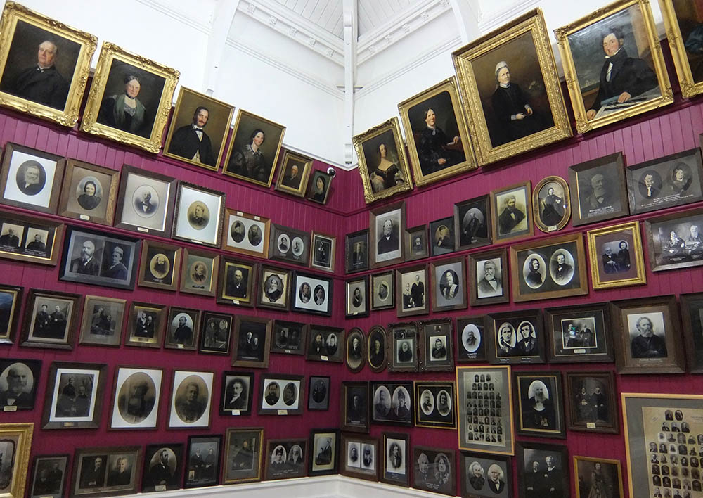 early-settlers-museum-portraits